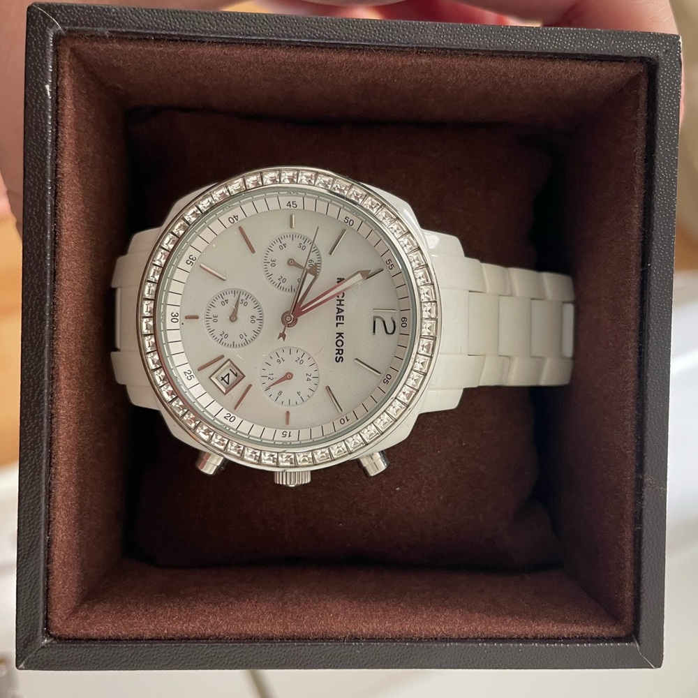 Michael Kors Women's Chronograph Runway White Ceramic Bracelet Watch